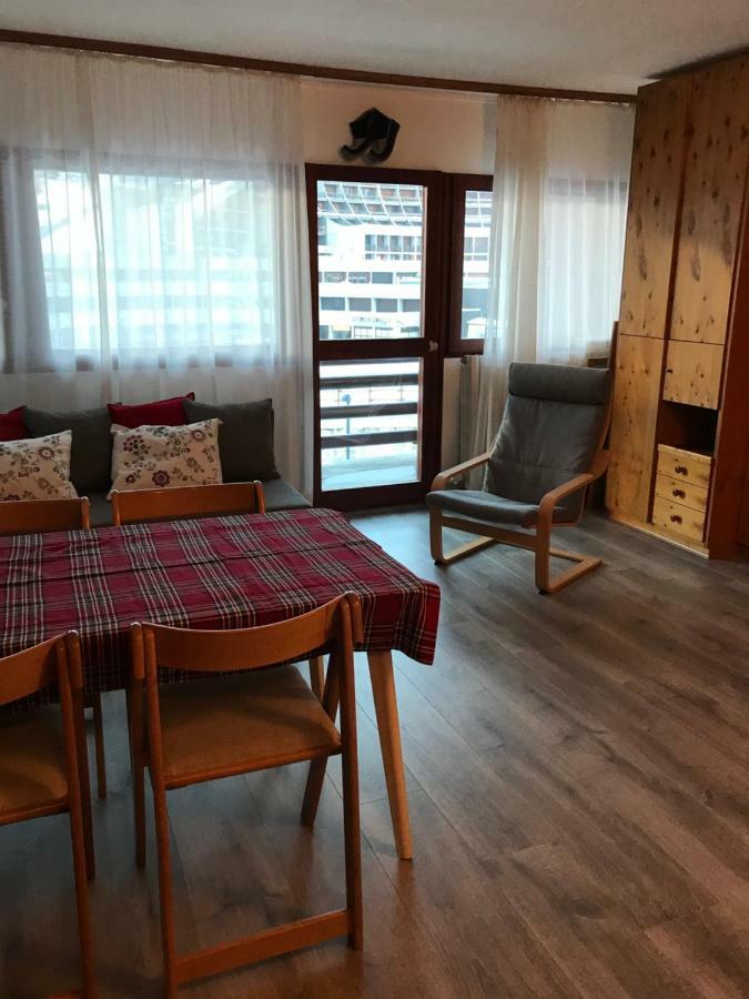 Sweet Apartment Брей-Червінія Екстер'єр фото